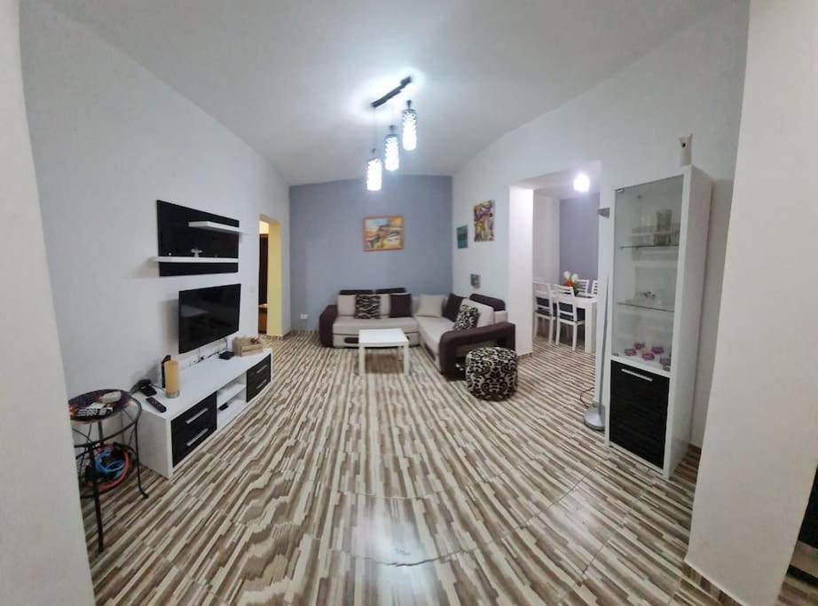 שקודר Scodrinon Hostel מראה חיצוני תמונה