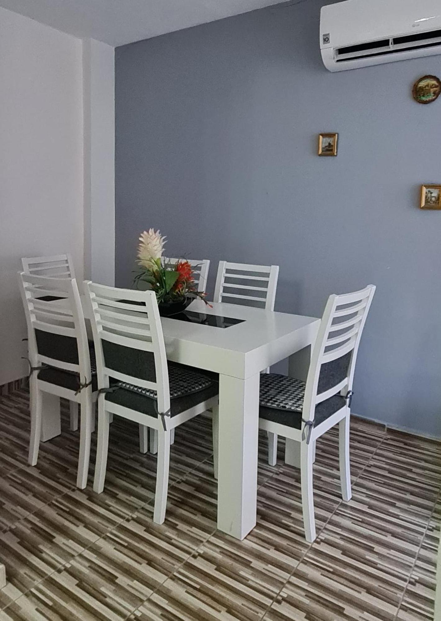 שקודר Scodrinon Hostel מראה חיצוני תמונה